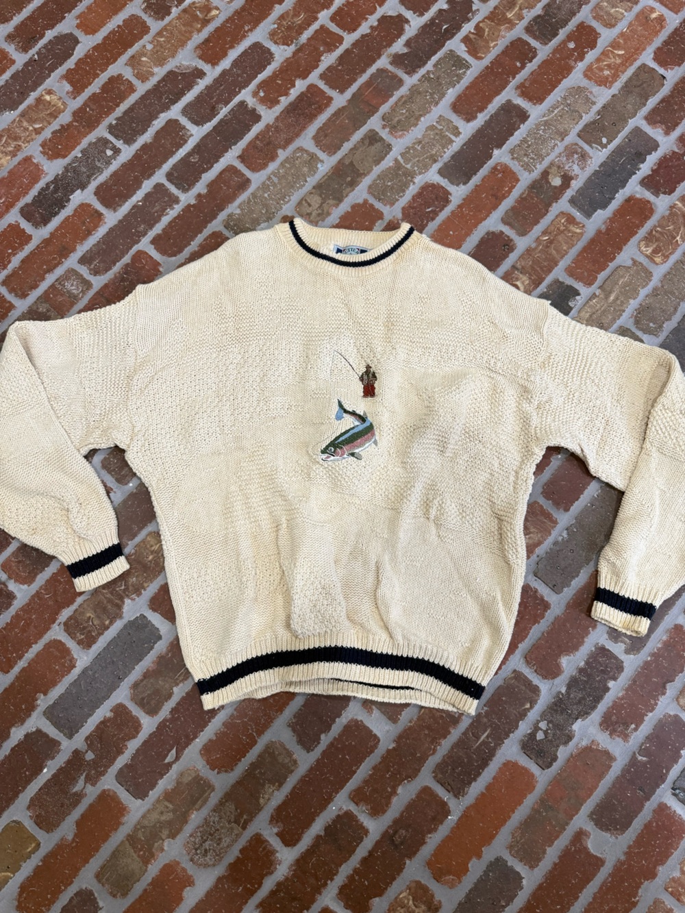 Vintage Men’s Fishing Embroidered Sweater